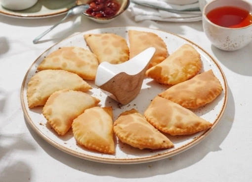 Мини чебурек с сыром 