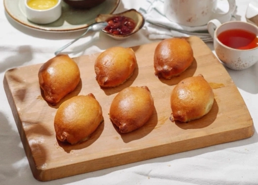 Пирожки с луком и яйцом 